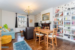 Sitting Room- click for photo gallery